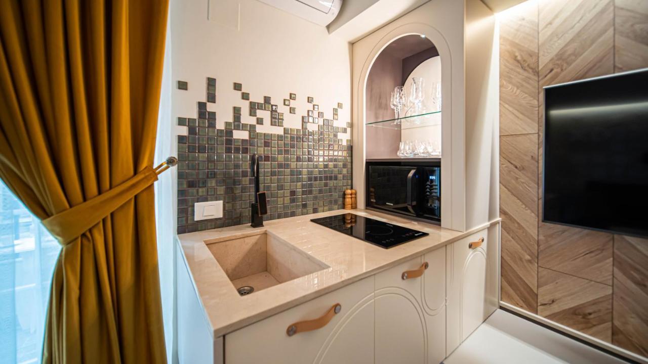 History Museum Apartment Bukarest Kültér fotó