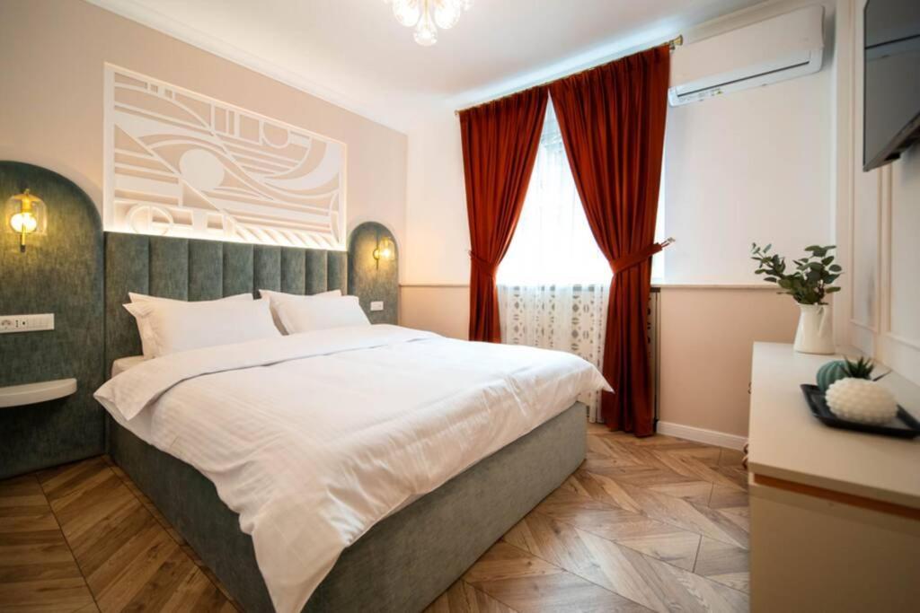 History Museum Apartment Bukarest Kültér fotó